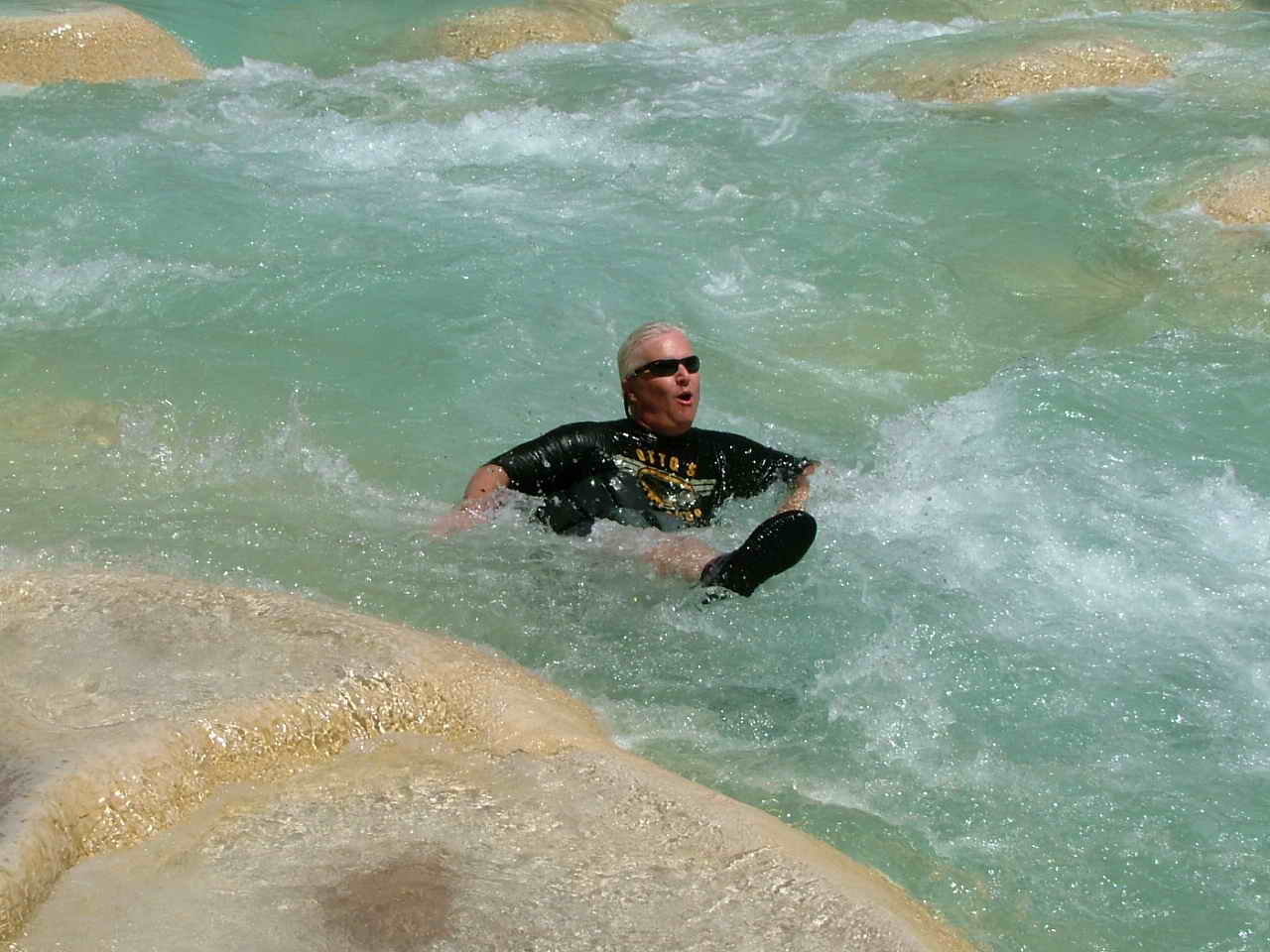 dh000036.jpg