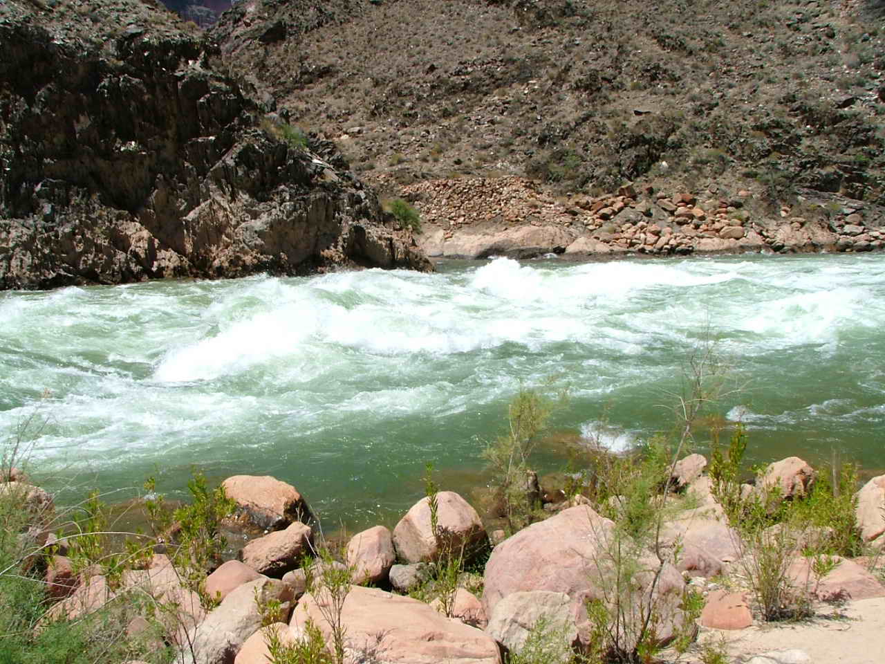 dh000075.jpg